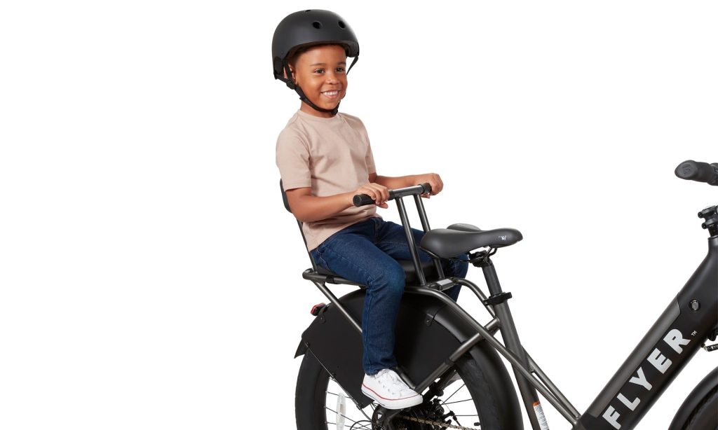 Kid Carrier - Flyer M880